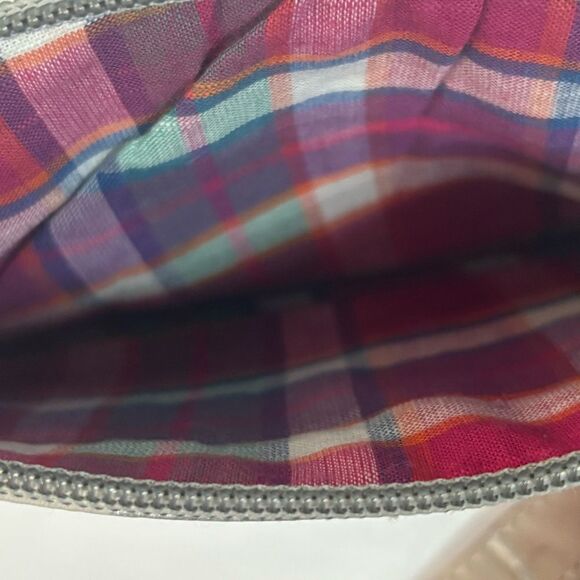 White and Silver Striped Small Wristlet - Picture 4 of 4